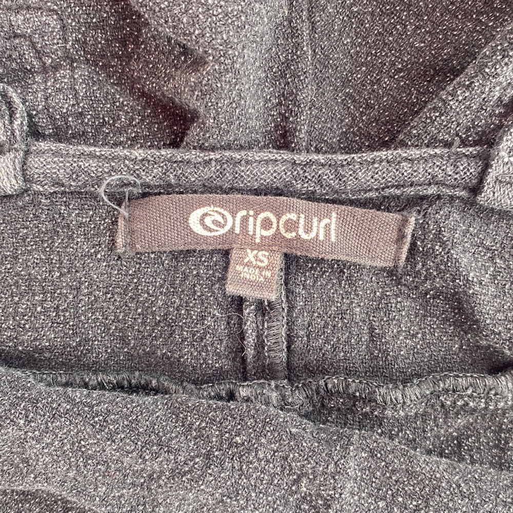 Rip Curl Romper Size Xs - image 3
